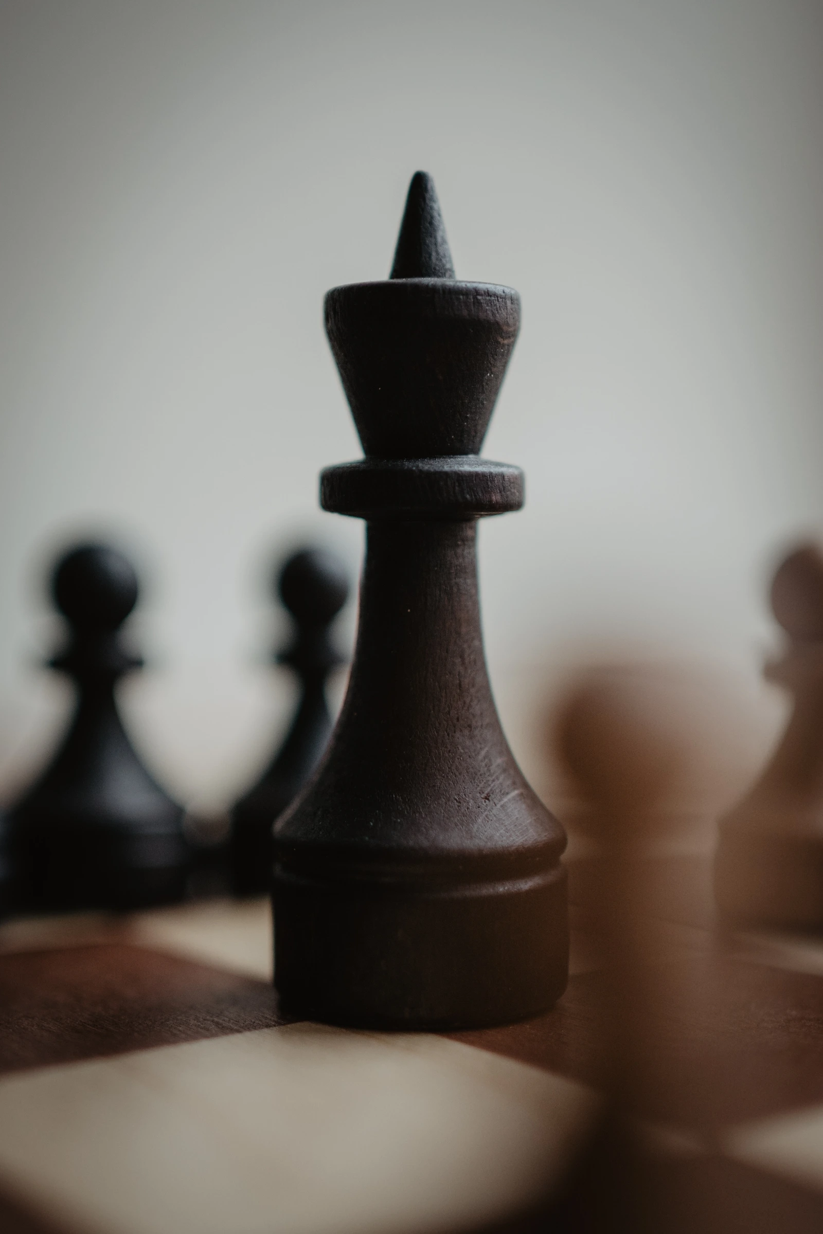 king-chess-game-chessboard-defeat-winner-2023-11-27-04-55-24-utc_result.webp